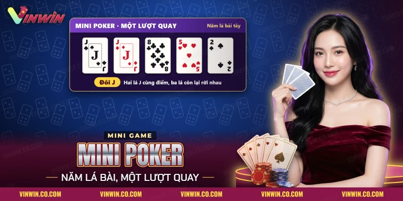 Mini Poker Vinwin với năm lá bài tây chia trong một lượt quay hũ, hai lá J thành đôi